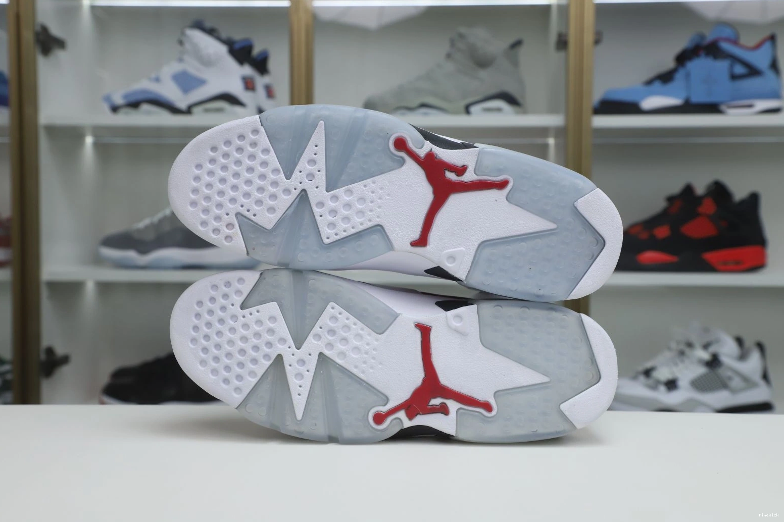 AIR RETRO OG 2021 'CARMINE' 6 JORDAN 0921